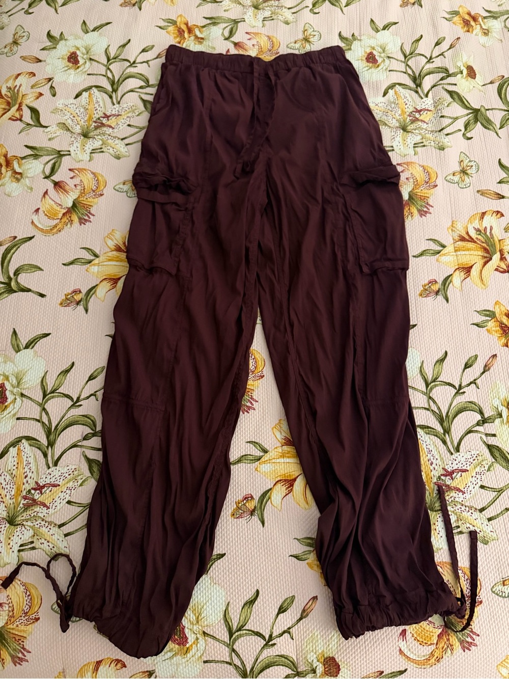 lululemon athletica Drawstring Cargo Joggers - Plum